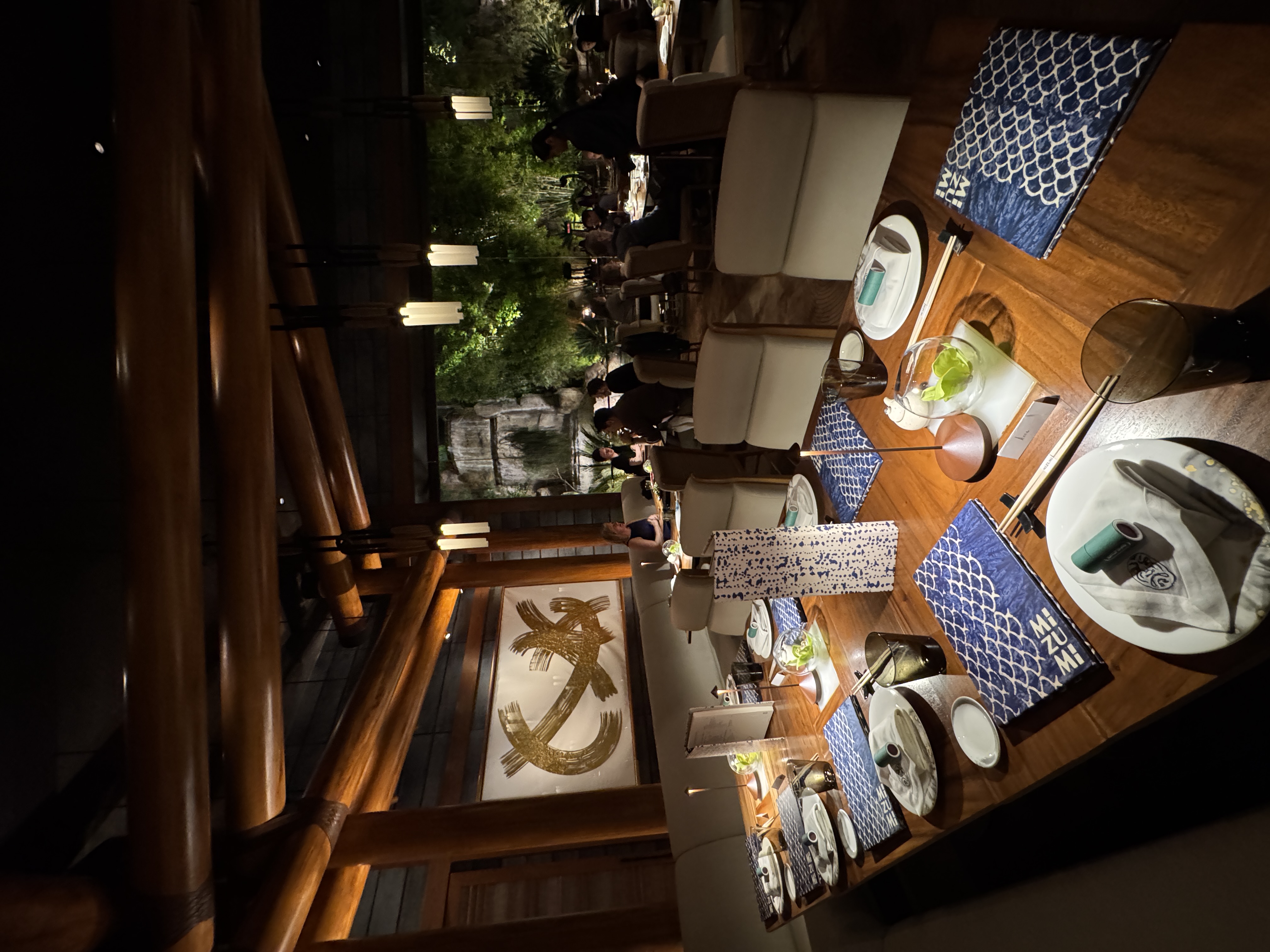 Mizumi dinner setting