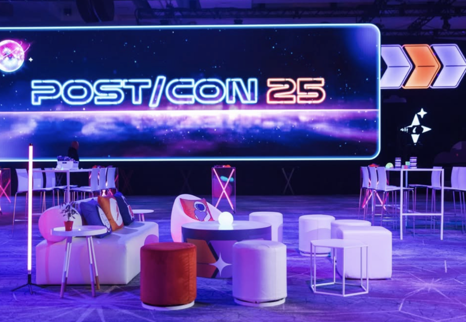 PostCon 25 LED wall